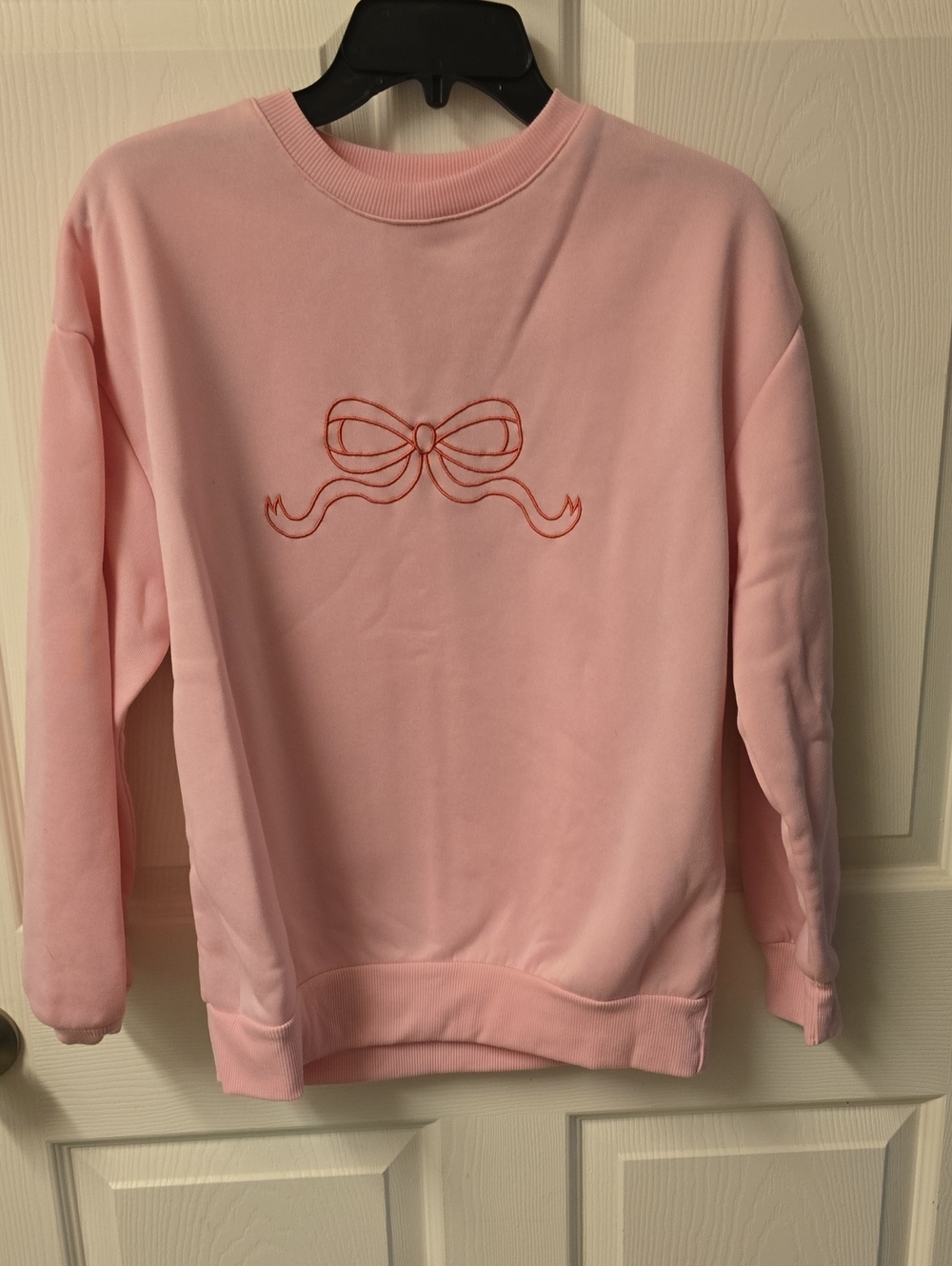 SHEIN Pink Crewneck Sweater with Embroidered Bow